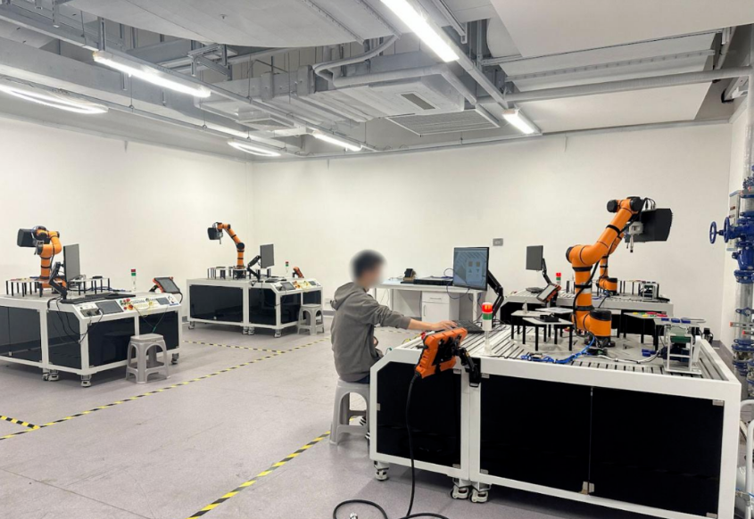 1733826471122720.png image.png